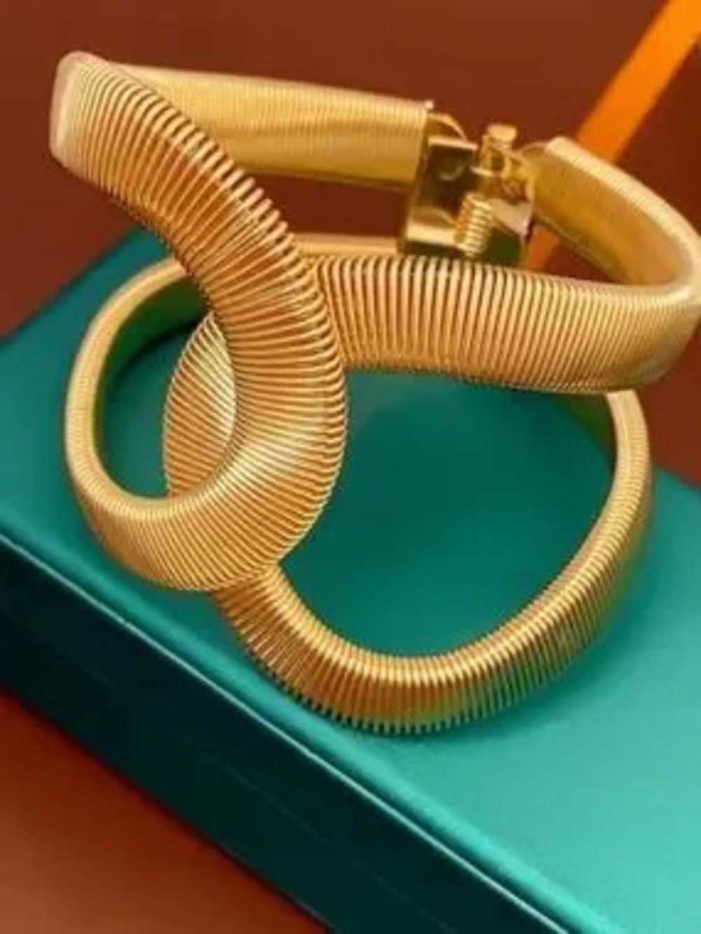 Gold Coil Link Bracelet